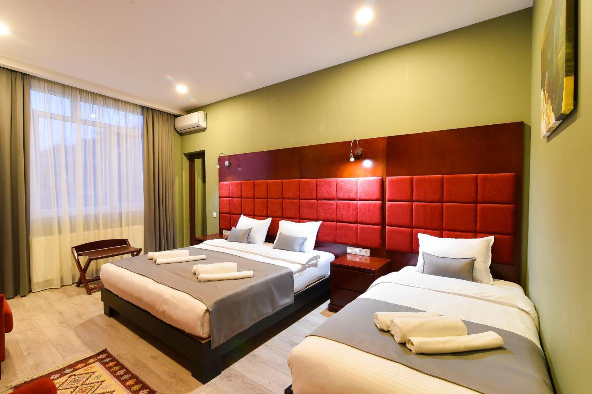 Kraveli Hotel تبليسي المظهر الخارجي الصورة