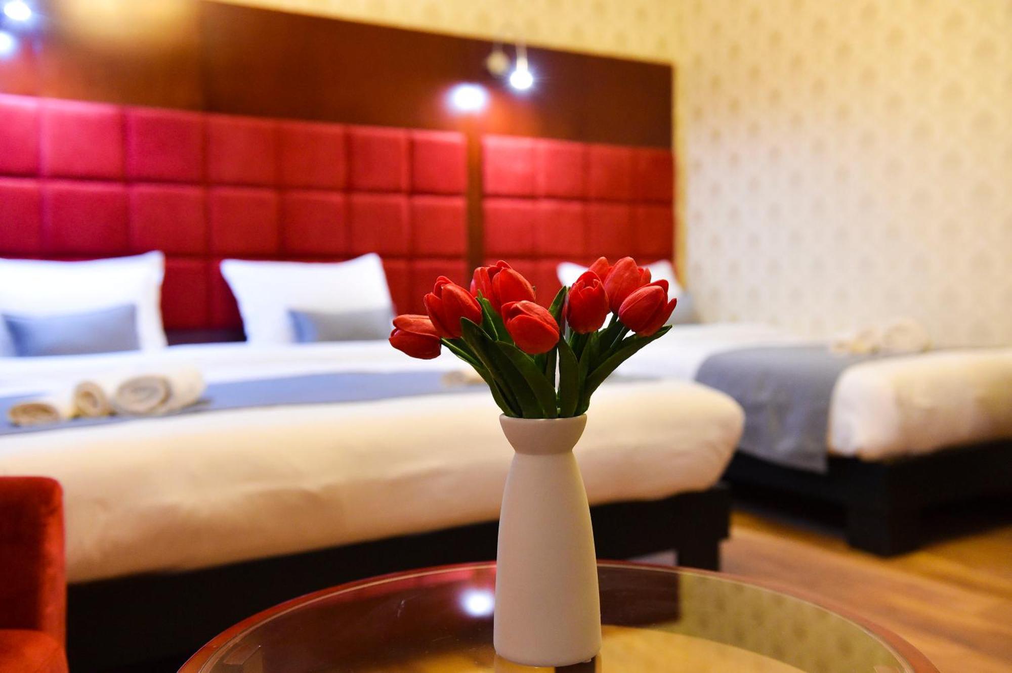 Kraveli Hotel تبليسي المظهر الخارجي الصورة