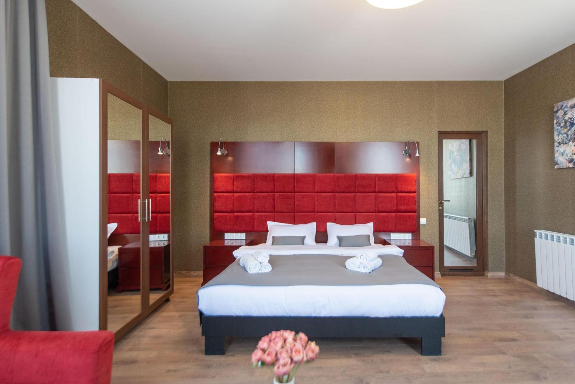 Kraveli Hotel تبليسي المظهر الخارجي الصورة