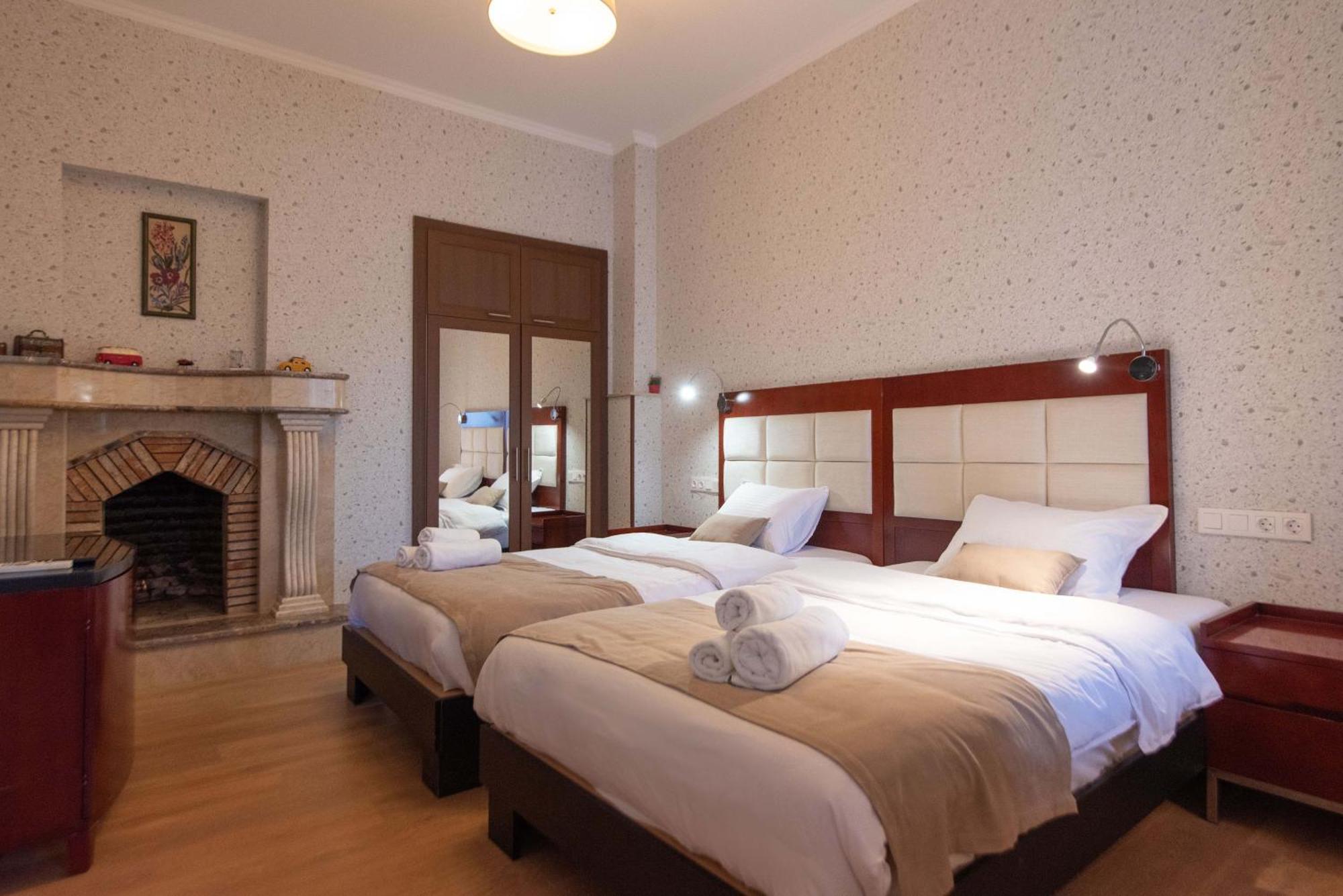 Kraveli Hotel تبليسي المظهر الخارجي الصورة