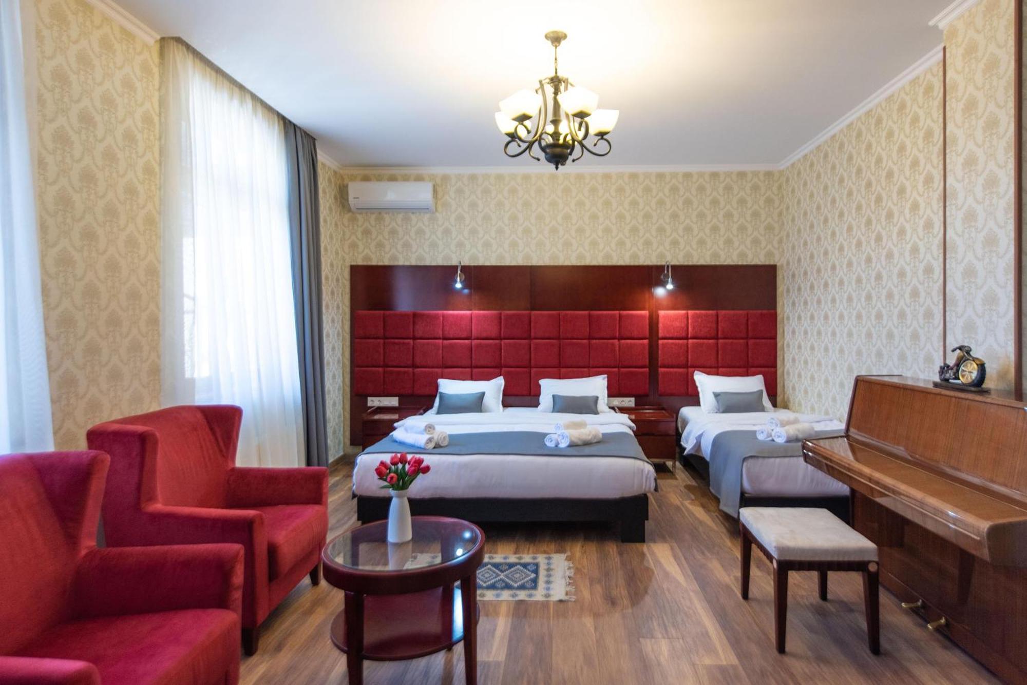 Kraveli Hotel تبليسي المظهر الخارجي الصورة