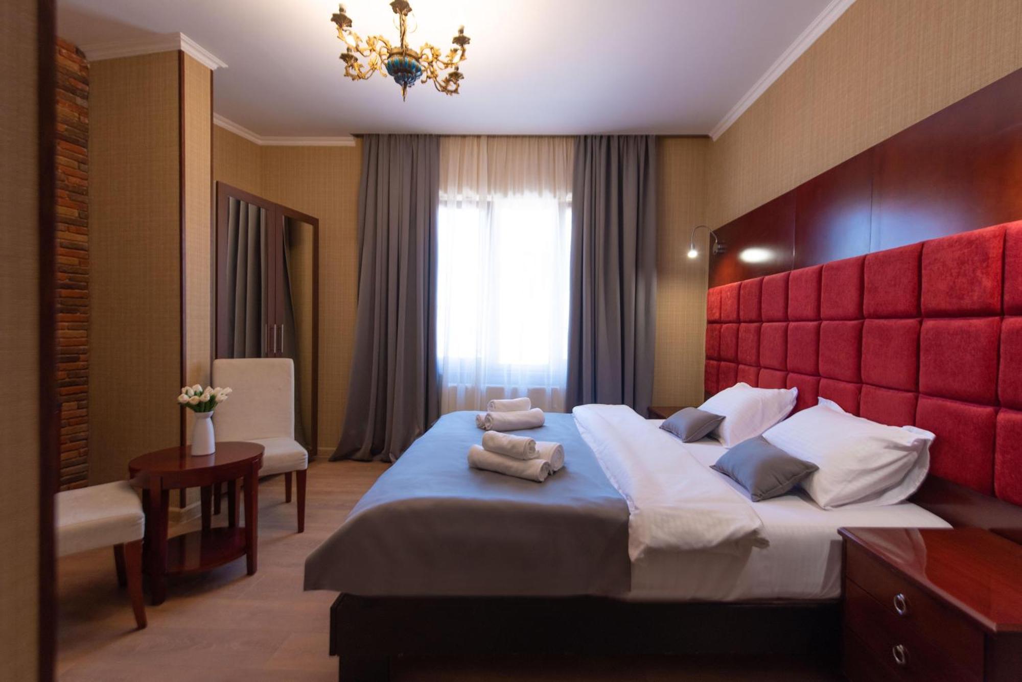 Kraveli Hotel تبليسي المظهر الخارجي الصورة