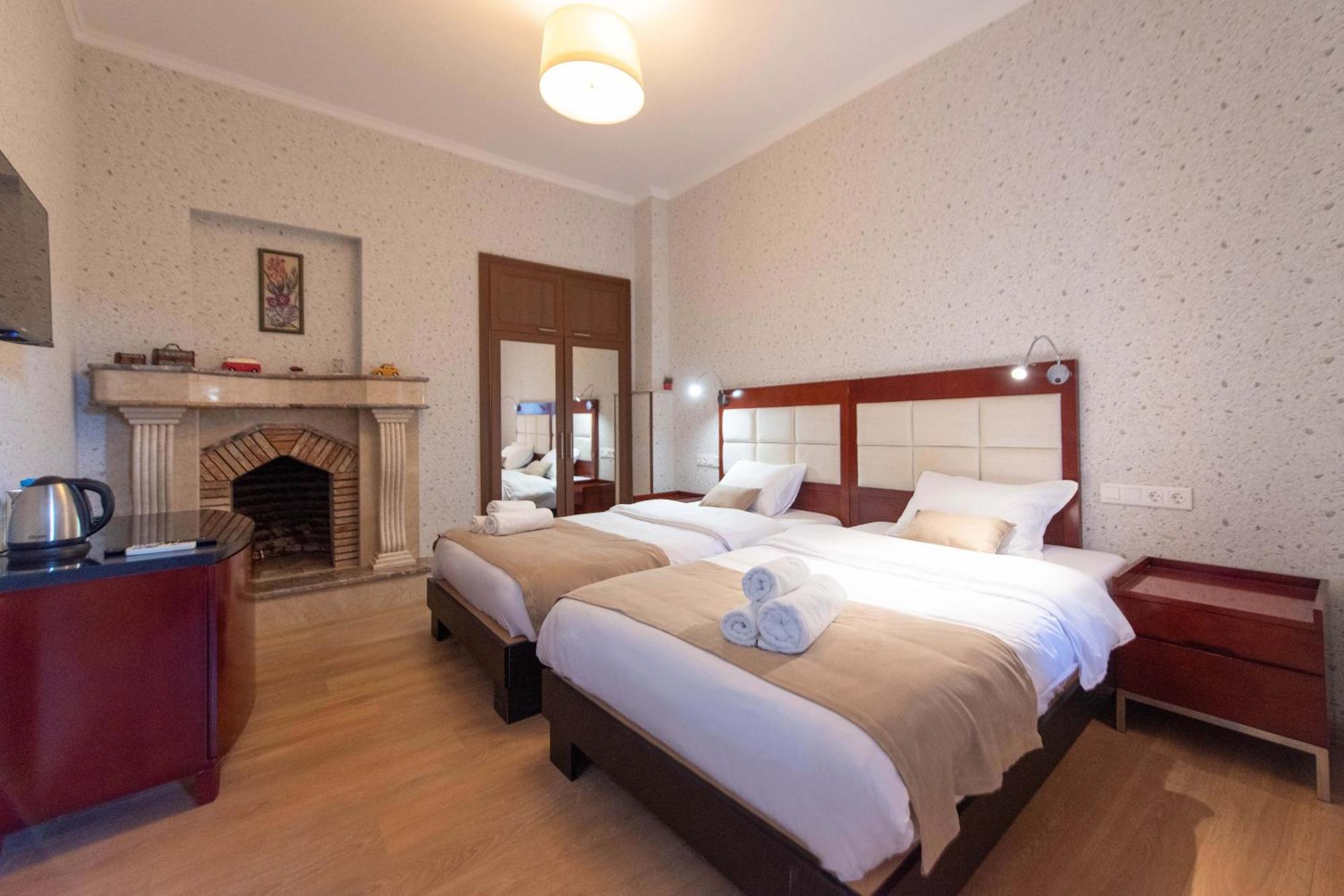 Kraveli Hotel تبليسي المظهر الخارجي الصورة